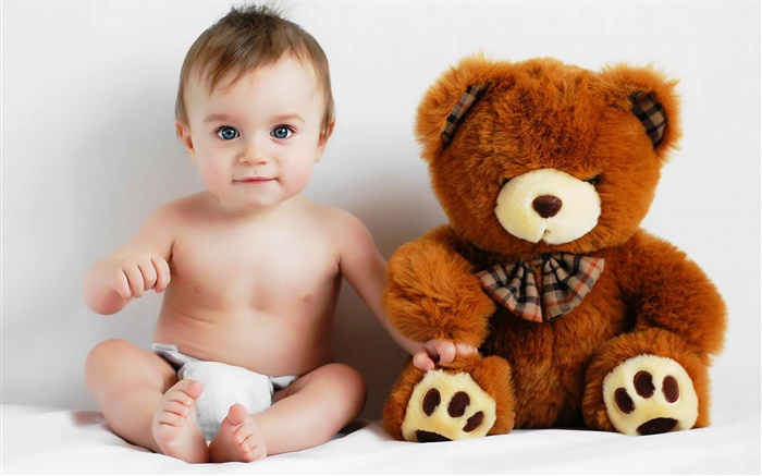 可爱的婴儿和泰迪熊 壁纸 图片
