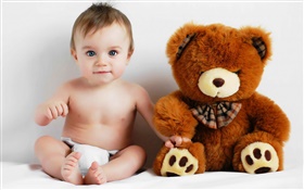 可爱的婴儿和泰迪熊 高清壁纸