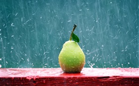 水果特写，梨在雨中 高清壁纸