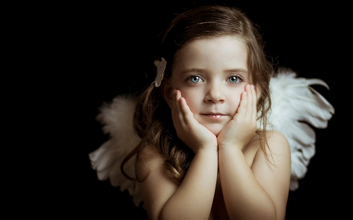 可爱的小天使女孩 壁纸 图片