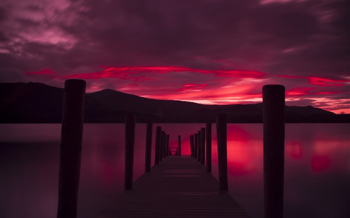 码头，日落，湖，红色天空 壁纸 图片