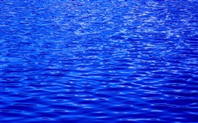 蓝水背景 高清壁纸