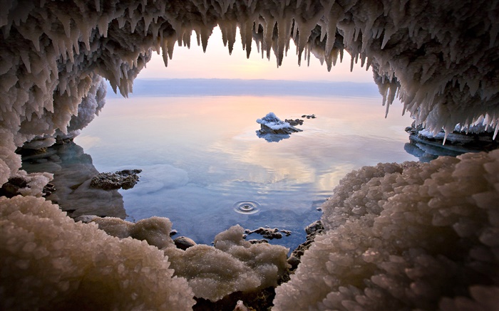 死海的盐洞 壁纸 图片