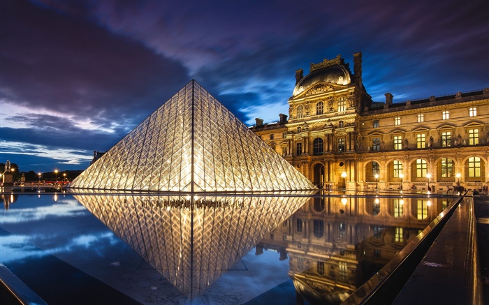 法国，巴黎，卢浮宫金字塔，晚上，水，灯 壁纸 图片