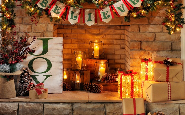 新年快乐，圣诞快乐，壁炉，蜡烛，礼品盒 壁纸 图片