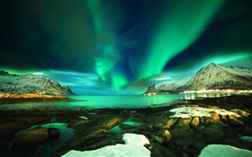 罗弗敦群岛，挪威，北极光，山，海，石头，晚上