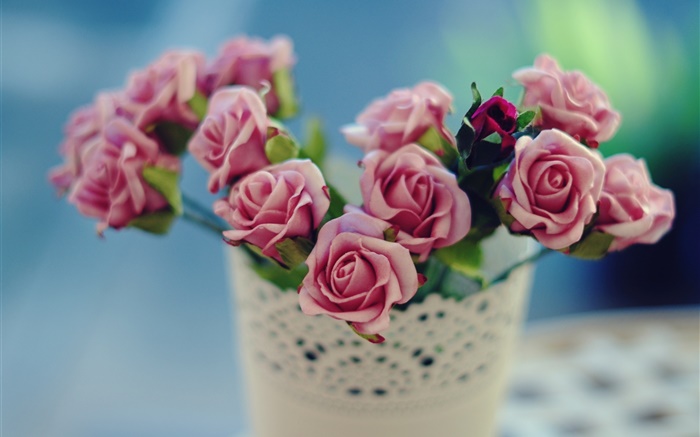 玫瑰鲜花，粉红色，花瓶，模糊背景 壁纸 图片