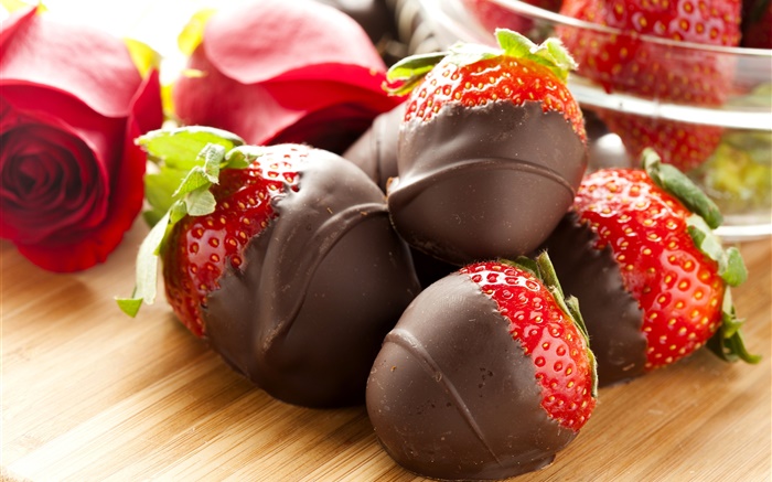 草莓，巧克力，甜点 壁纸 图片