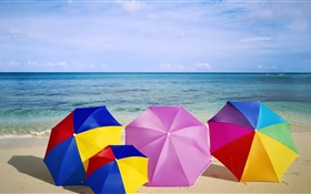 海滩，伞，多彩，夏天 高清壁纸