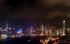 香港美丽的夜景，城市，高楼林立，灯光，海