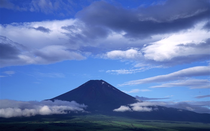 日本自然风光，富士山，蓝天，云 壁纸 图片