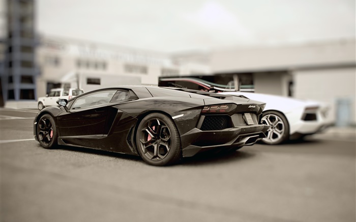 在停车场兰博基尼Aventador超级跑车黑色 壁纸 图片