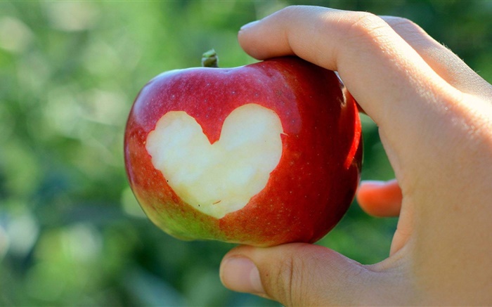 红苹果，爱的心，手 壁纸 图片