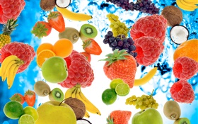 许多种水果，覆盆子，香蕉，猕猴桃，草莓，柠檬，苹果